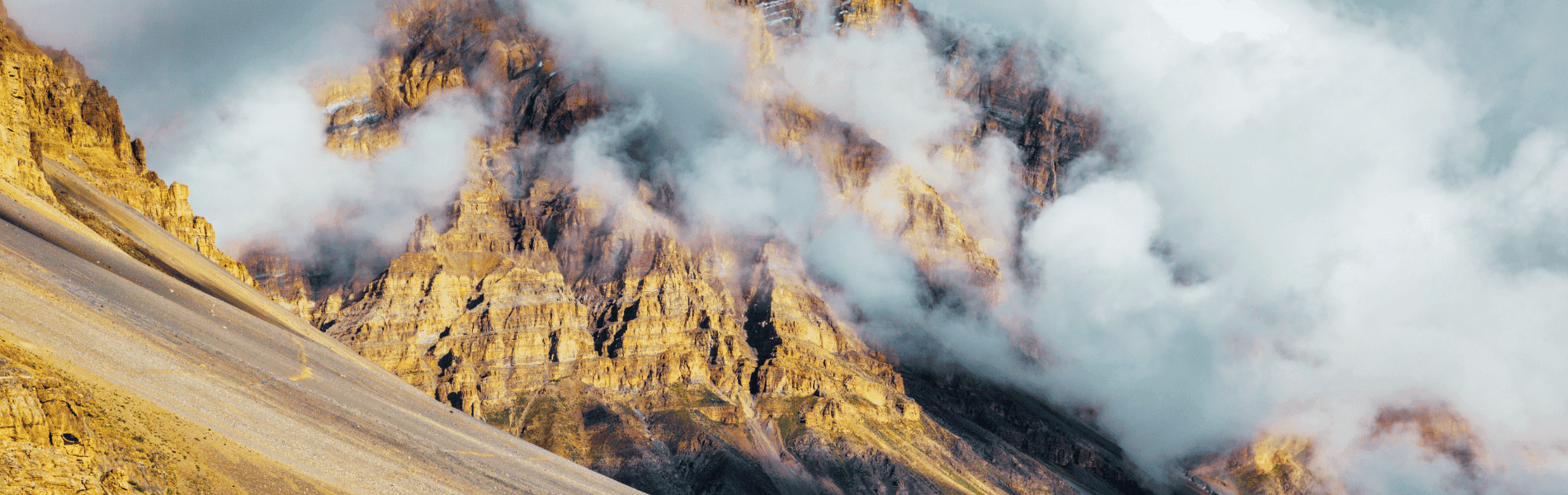 Spiti Valley Tour Package from Delhi (8 Days) via Shimla & Manali with Chandratal Lake